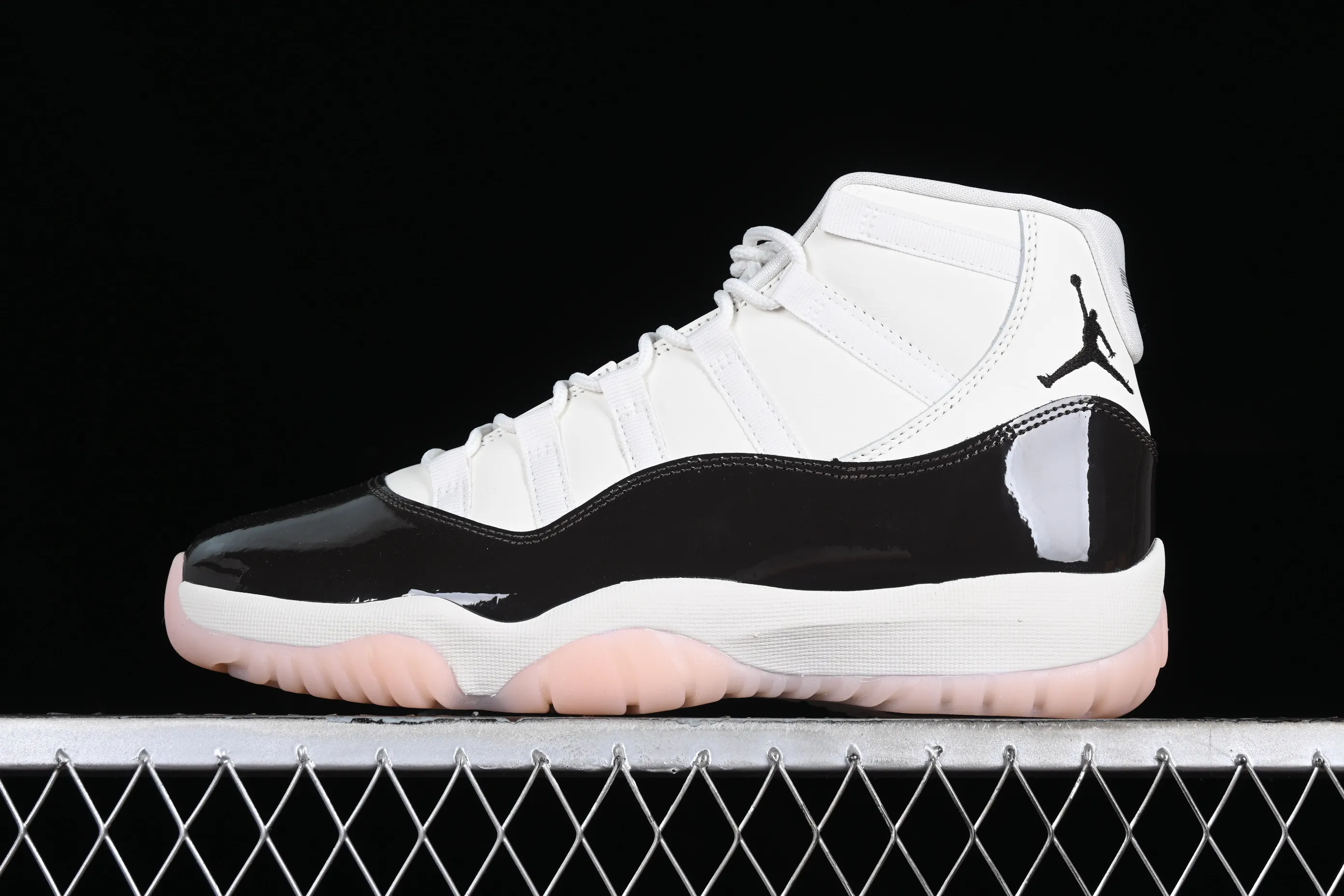 All categories Air Jordan Jordan series basketball shoes Air Jordan 11 OG version Air Jordan 11 "Neapolitan" AJ11 Joe 11 brown and white pink Kangkou AR0715-101